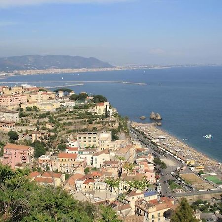 Casa Nives in Villa Emilia Vietri Esterno foto