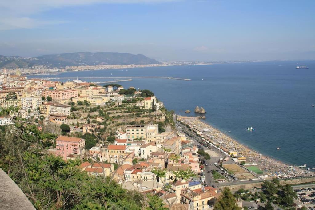 Casa Nives in Villa Emilia Vietri Esterno foto